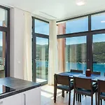 Апартаменты Park Hill Residences Рабац