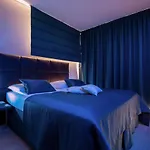 Park Hill Residences Апартаменты *