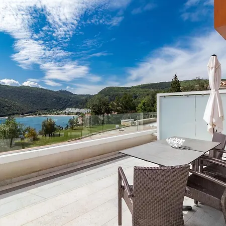 Park Hill Residences Rabac