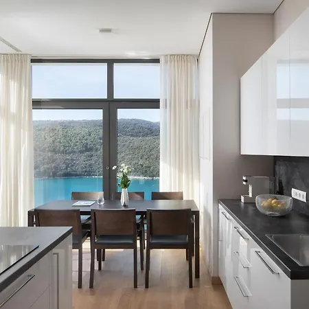 Park Hill Residences Apartment Rabac