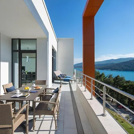 Apartment Park Hill Residences Rabac