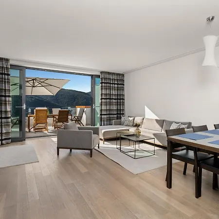 Park Hill Residences Apartman