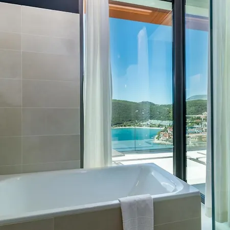 Park Hill Residences 아파트