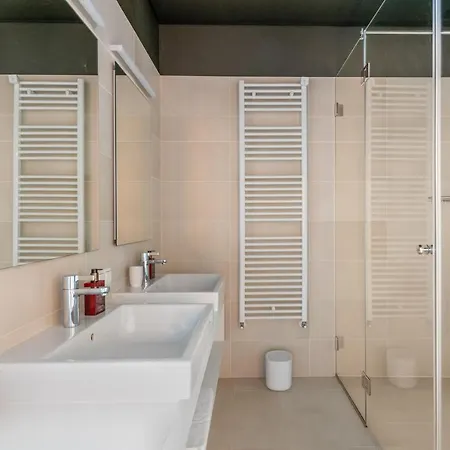 Park Hill Residences شقة *