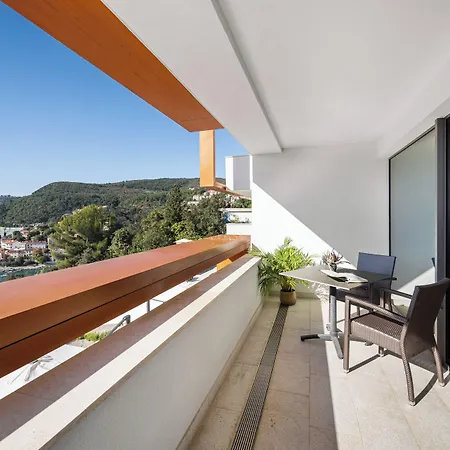 Park Hill Residences Apartman